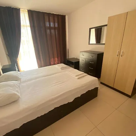 Grand Kamelia Apartament *